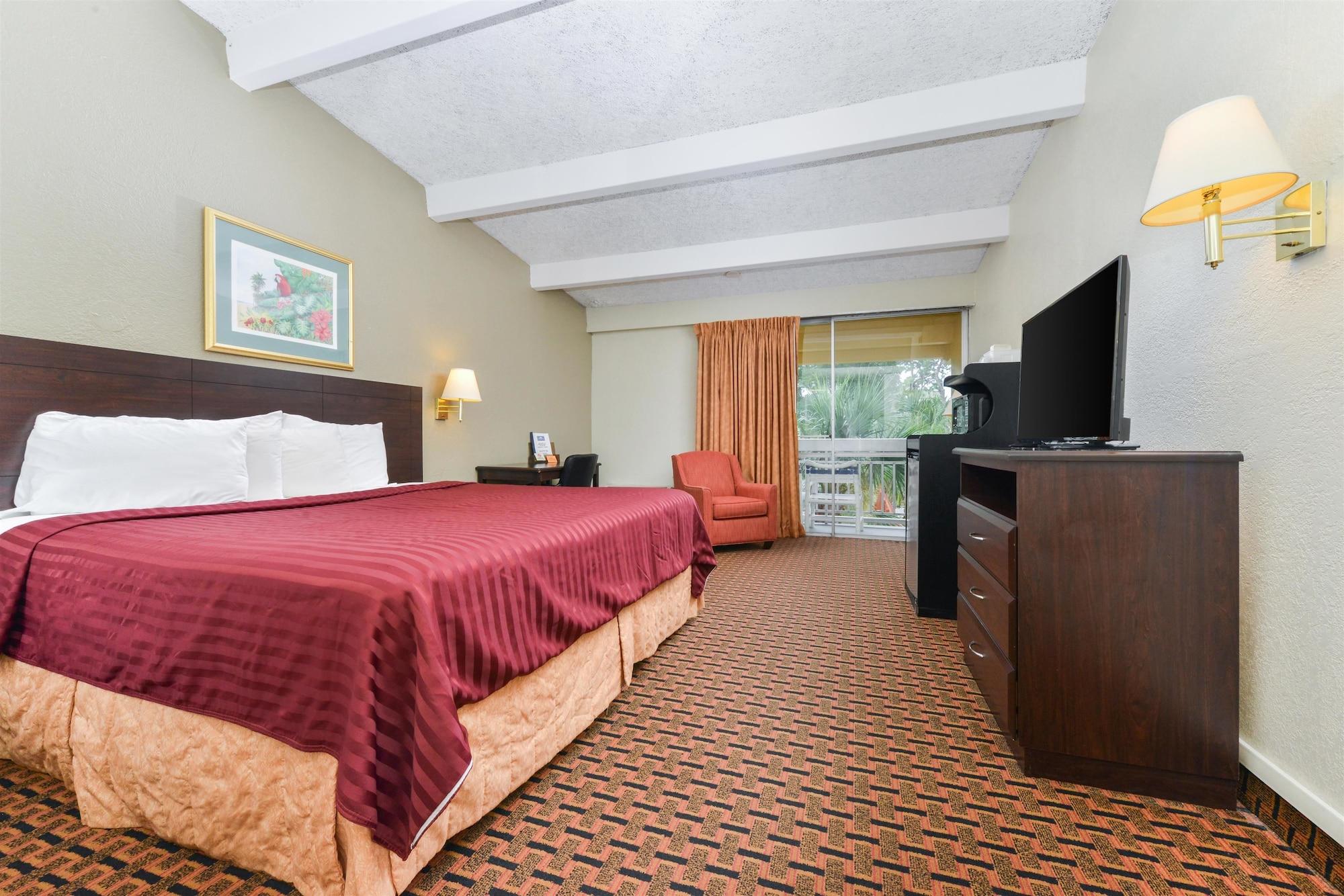 Americas Best Value Inn Sarasota Exterior photo