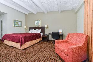 Americas Best Value Inn Sarasota Room photo