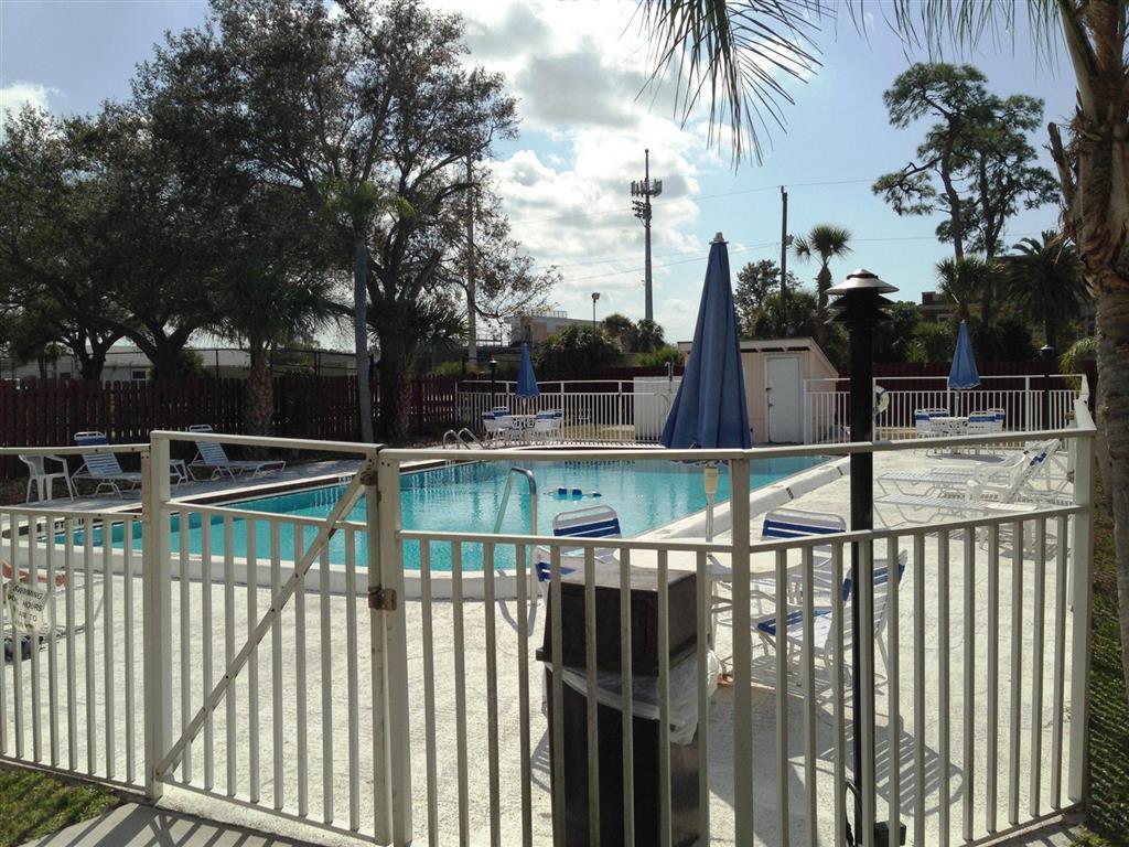 Americas Best Value Inn Sarasota Facilities photo